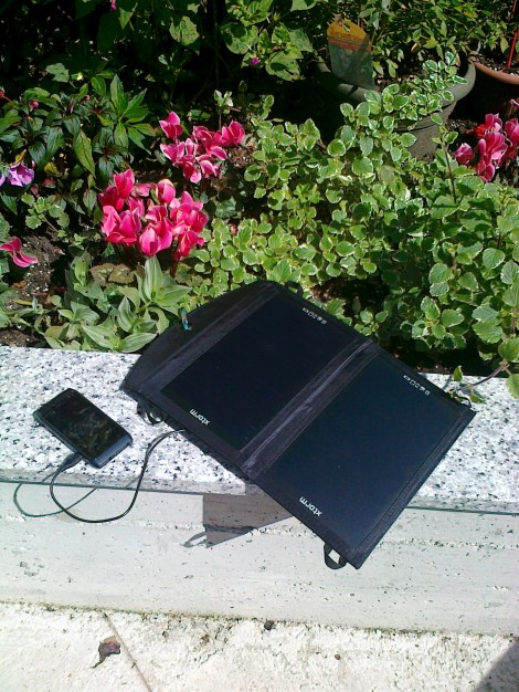 Caricabatteria, Caricabatterie solare