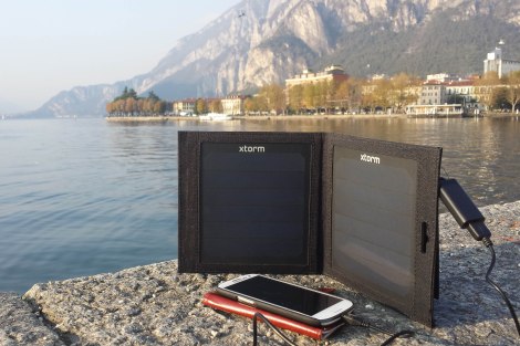 PVBatteryCharger6W_OnTheLake